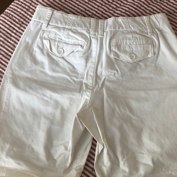 Bundle of shorts - red and white - Picture 9 of 9